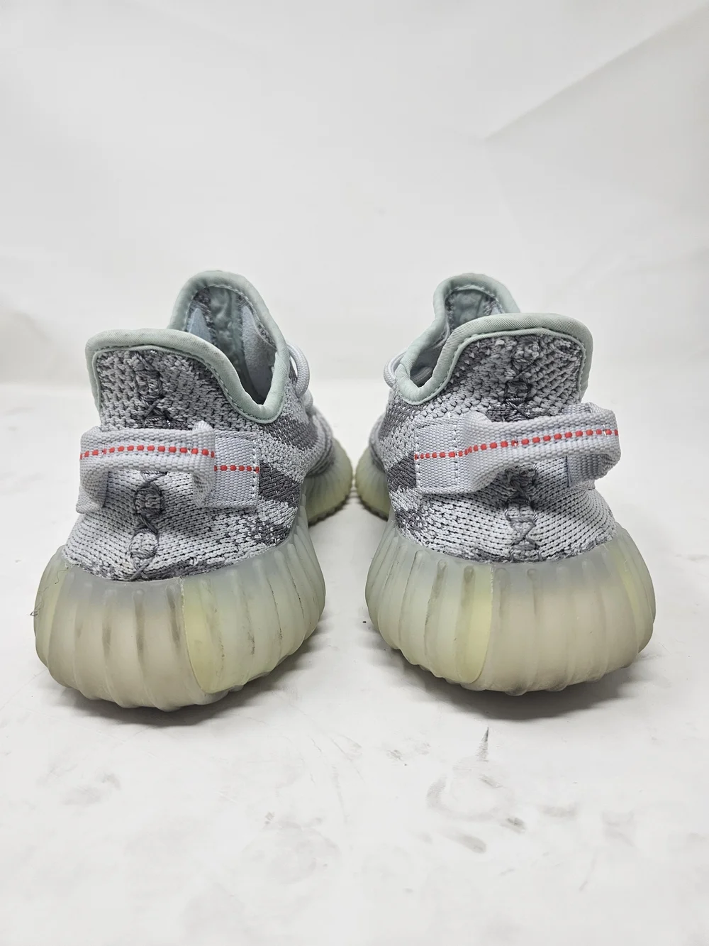 adidas Yeezy Boost 350 V2 Shoes Size 5